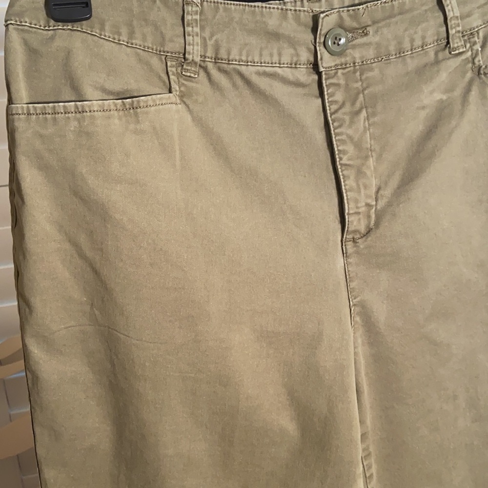Croft & Barrow Classic Fit Stretch Pants - Picture 3 of 16